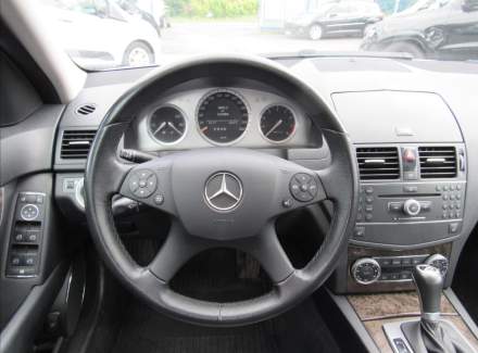Mercedes-Benz - C-class