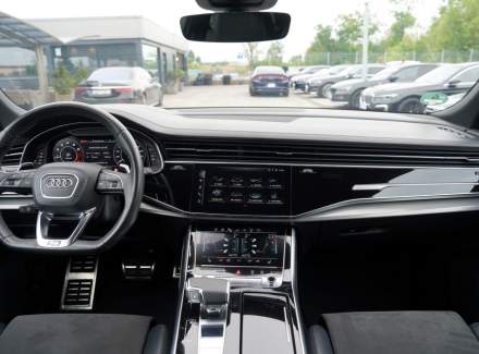 Audi - RS Q8