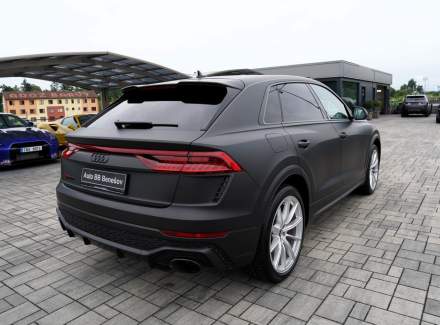 Audi - RS Q8