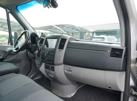 Mercedes-Benz - Sprinter