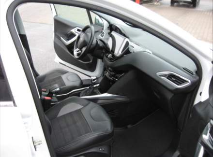 Peugeot - 2008
