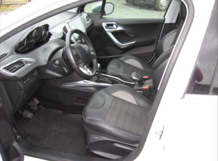Peugeot - 2008