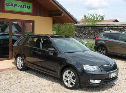 Škoda - Octavia