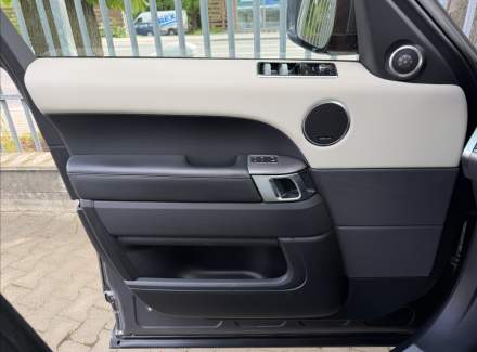 Land Rover - Range Rover