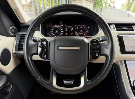 Land Rover - Range Rover