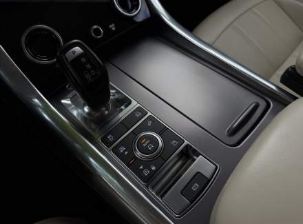 Land Rover - Range Rover