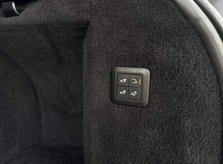 Land Rover - Range Rover