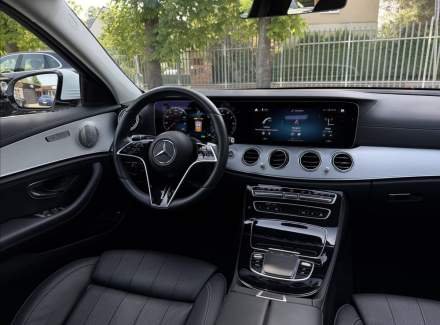 Mercedes-Benz - E-class