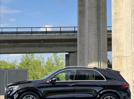 Mercedes-Benz - GLE
