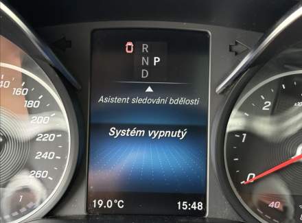 Mercedes-Benz - V-class