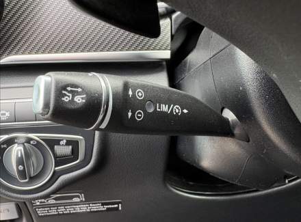 Mercedes-Benz - V-class
