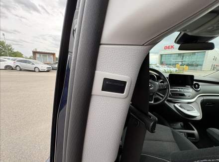 Mercedes-Benz - V-class