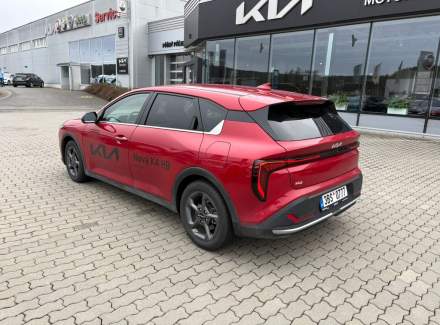 Kia - K4