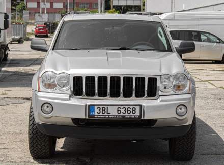 Jeep - Grand Cherokee