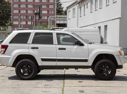 Jeep - Grand Cherokee
