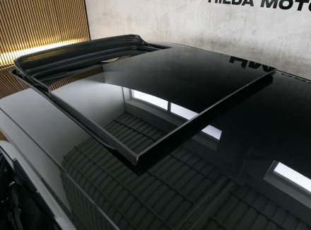 Audi - E-tron