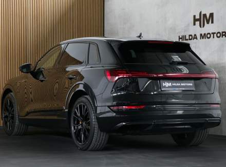 Audi - E-tron