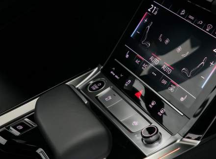Audi - E-tron