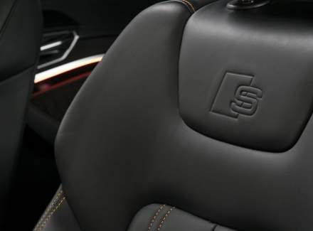 Audi - E-tron