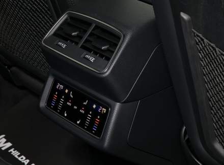 Audi - E-tron
