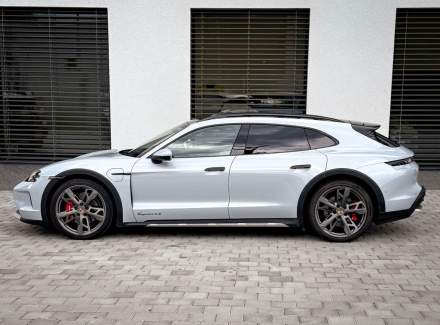 Porsche - Taycan