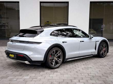 Porsche - Taycan