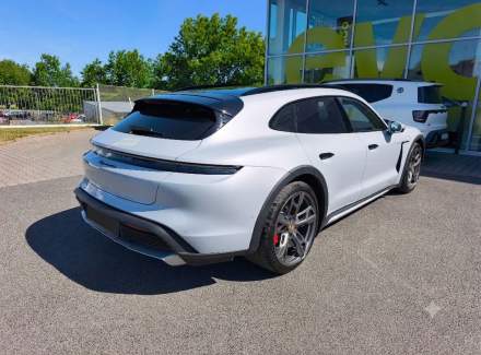 Porsche - Taycan