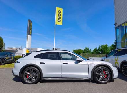 Porsche - Taycan
