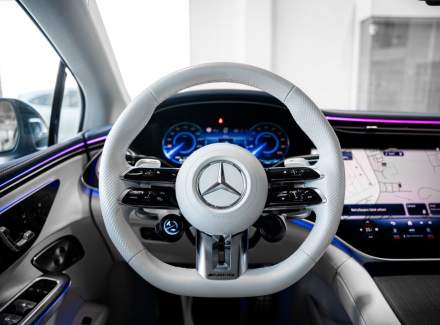 Mercedes-Benz - EQE