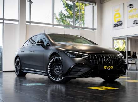 Mercedes-Benz - EQE