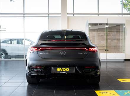 Mercedes-Benz - EQE