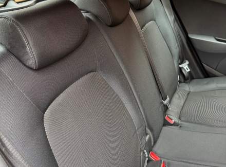 Hyundai - i10