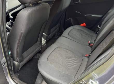 Hyundai - i10