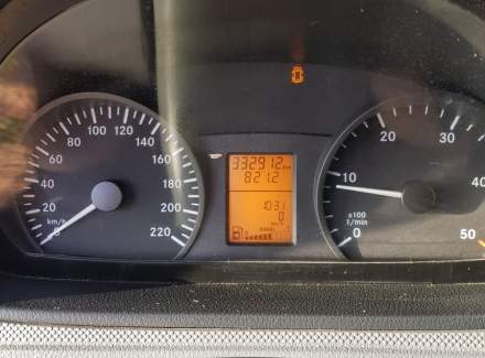 Mercedes-Benz - Vito