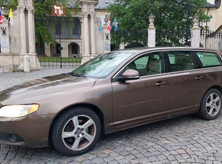Volvo - V70