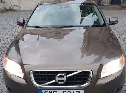 Volvo - V70