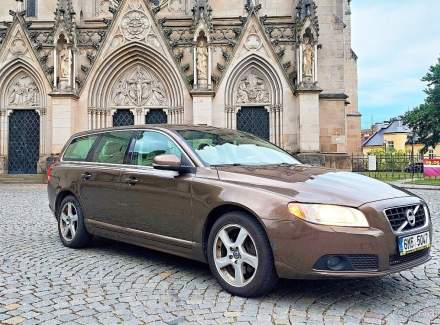 Volvo - V70