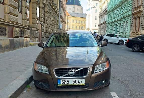 Volvo - V70