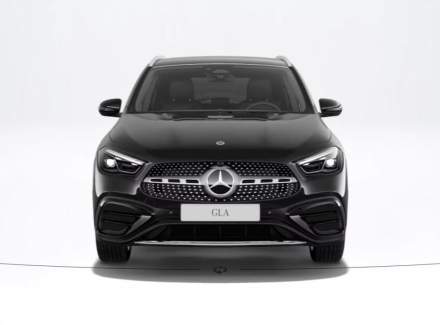 Mercedes-Benz - GLA