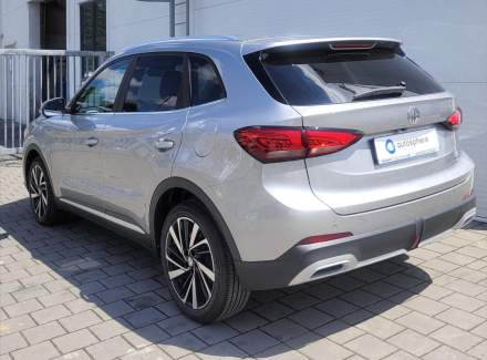 MG - ZS