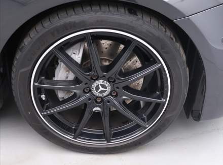 Mercedes-Benz - E-class