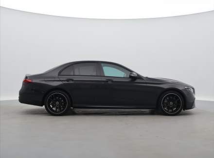 Mercedes-Benz - E-class