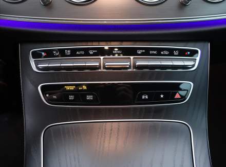 Mercedes-Benz - E-class