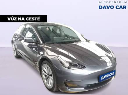 Tesla - Model 3