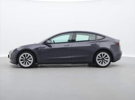 Tesla - Model 3