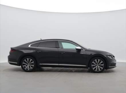 Volkswagen - Arteon