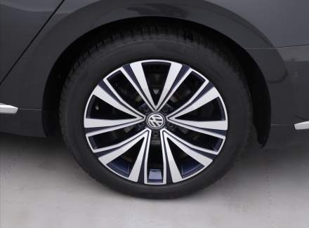 Volkswagen - Arteon