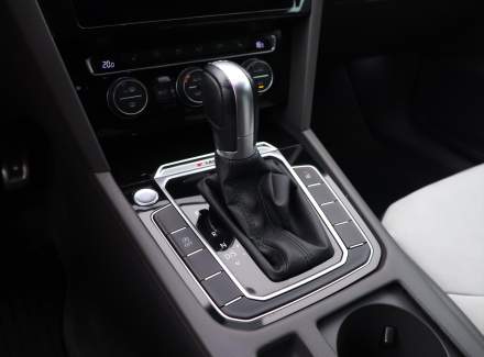 Volkswagen - Arteon