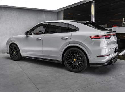 Porsche - Cayenne