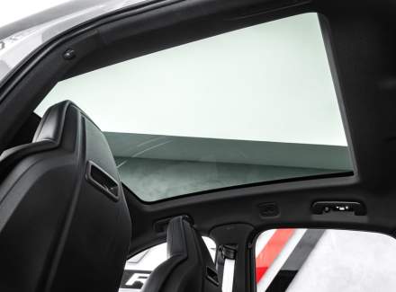 Porsche - Cayenne